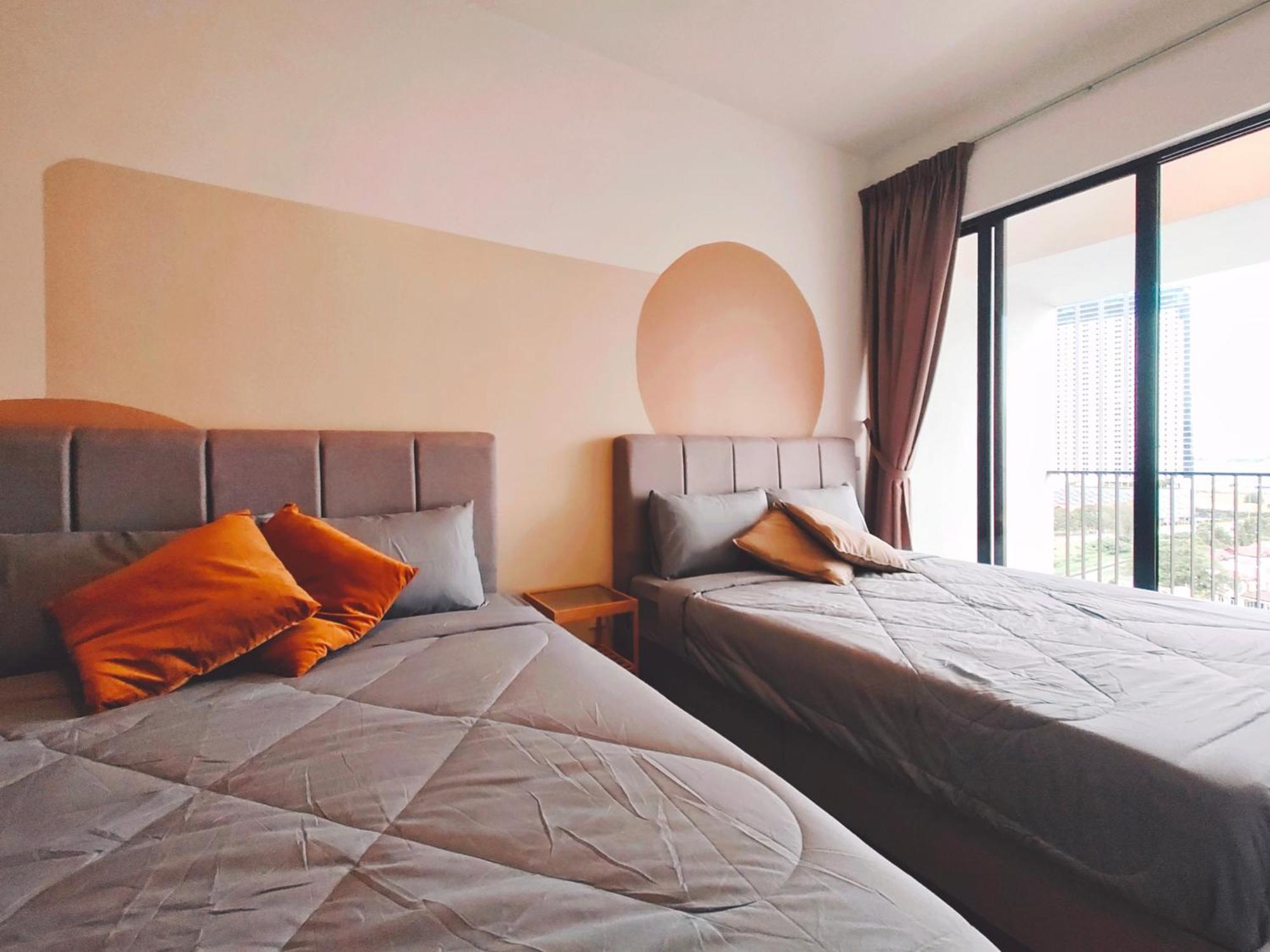 The Landmark By Katana 3Br To 4Br Luxury Seaview Landmark Homestay At Gurney 15-16Pax 无敌海景套房 Tanjung Tokong Exterior photo